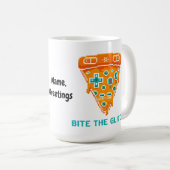 Bite the Glitch Retro 8-Bit Pixel Pizza Gamer Kaffeetasse (VorderseiteRechts)