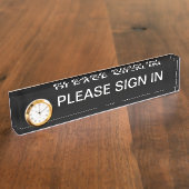 Bitte anmelden Sie sich mit der Uhr in der Schreib Namensplakette (Seite)