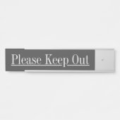 "Bitte Behalt aus" Türsigne Türschild (Vorderseite )