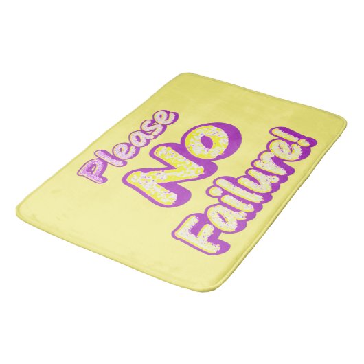"Bitte kein Versagen!" Niedliches Design. Jetzt ka Badematte (Schrägansicht)