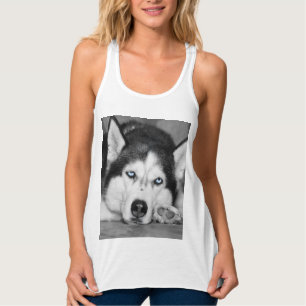 Bitte lass mir schlafen. tank top