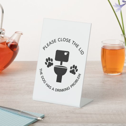 Bitte nah die Lid Hund Funny Toilet Classic Sockelschild (In SItu)