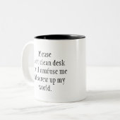 Bitte saubere keinen Schreibtisch, der verwirren w Zweifarbige Tasse (Vorderseite Links)