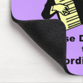 Bitte schießen Sie nicht den Akkordeonspieler Mousepad (Ecke)