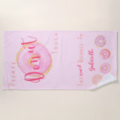 Bitte Touch spenden - Ihr Name - Funny Pink Donuts Strandtuch (Vorderseite)
