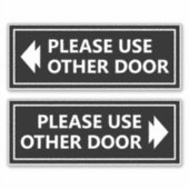 Bitte verwenden Sie andere Türsignierung mit Pfeil Aufkleber (Vorderseite)