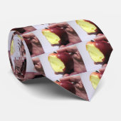 Bitten Red Apple Krawatte (Gerollt)