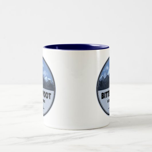 Bitterroot Mountains Camping Zweifarbige Tasse (Mittel)