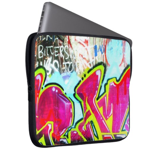Bittersüße Graffiti Laptopschutzhülle (Vorne Rechts)