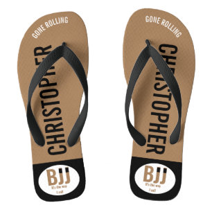 BJJ Brown Belt Rolling Fügen Sie Ihren Namen Jiu J Badesandalen