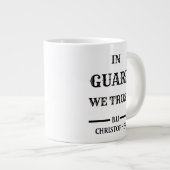 BJJ Guard Wir vertrauen Black Belt Riege Jumbo-Tasse (Vorderseite Rechts)