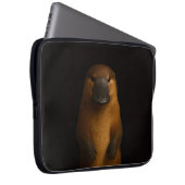 Black 4 Luxe Laptop Sleeve, Elegant Platypus Laptopschutzhülle (Vorne Rechts)