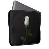 Black 4 Luxe Laptop Sleeve, Pure White Rose Laptopschutzhülle (Vorne Rechts)