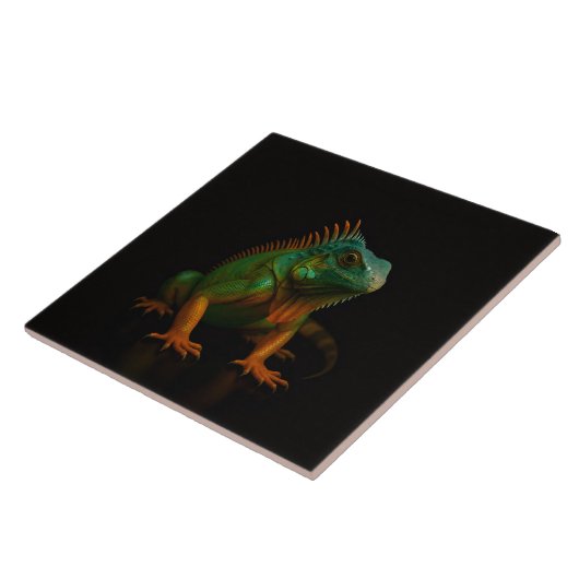 Black 4 Luxe Tile with Green Iguana Fliese (Seite)