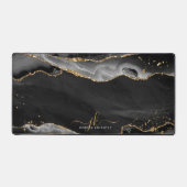 Black Agate Geode Monogram Gold Script Schreibtischunterlage (Vorderseite)