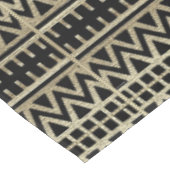 Black and Gold African Mud Cloud Print Tischdecke (Schrägansicht)