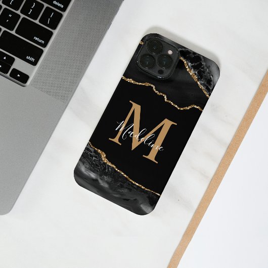 Black and Gold Agate Geode Monogram iPhone iPhone Hülle