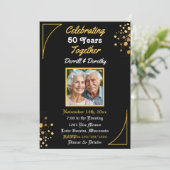 Black and Gold Balloons 50 Jahre Einladung (Stehend Vorderseite)