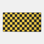 Black and gold checkerboard pattern schreibtischunterlage (Vorderseite)