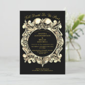 Black and Gold Gothic Foto Engagement Party Einladung (Stehend Vorderseite)