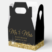 Black and Gold Personalisiert Mr. & Mrs. Wedding Geschenkschachtel (Geöffnet)