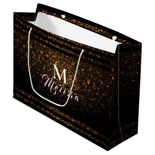 Black and Gold Pre-Personalized Monogram Gift Bag Große Geschenktüte (Vorderseite Schrägansicht)