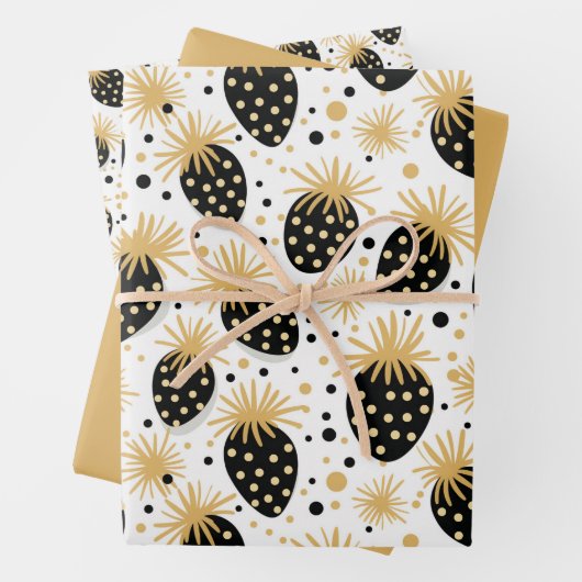 Black and Gold Strawberry Pattern Geschenkpapier Set (Beispiel)