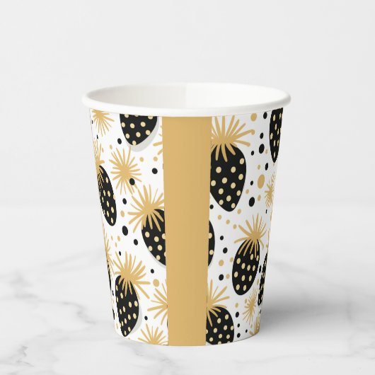 Black and Gold Strawberry Pattern Pappbecher (Links)