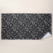 Black And Gray Retro Floral Art Seamless Pattern Strandtuch (Vorderseite)