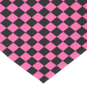 Black and pink checkerboard pattern kurzer tischläufer (Ecke)