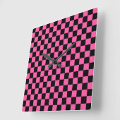 Black and pink checkerboard pattern quadratische wanduhr (Winkel)