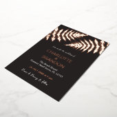 Black and Rose Gold Ferns Outdoor Wedding Gold Folieneinladung (Gedreht)