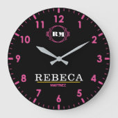 Black and Rose Personalized  Pink Accents Custom  Große Wanduhr (Vorderseite)