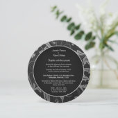 Black and Silver Damask Wedding Round Einladung (Stehend Vorderseite)