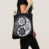 Black and Silver Floral Yin Yang Tasche (Von Nahem)