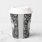 Black and Silver Gray Damask 25-jähriges Pape Pappbecher (Links)