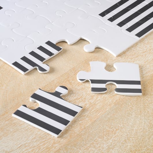 Black and White Abstract Geometric Pattern Puzzle (Seite)