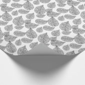 Black and White Abstract Leafs Pattern Geschenkpapier (Ecke)