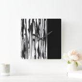 Black and White Abstract Stripes Quadratische Wanduhr (Zuhause)