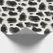 Black and White Cow Print Pattern Geschenkpapier (Ecke)