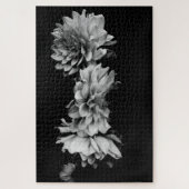 Black-and-White Dahlia Trio Puzzle (Vertikal)