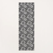Black and White Daisies Floral Yoga Mat Yogamatte (Vorderseite)