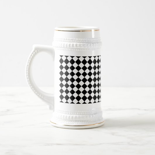 Black and White Diamond Pattern by Shirley Taylor Bierglas (Links)