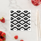 Black and white diamond pattern serviette (Beispiel)