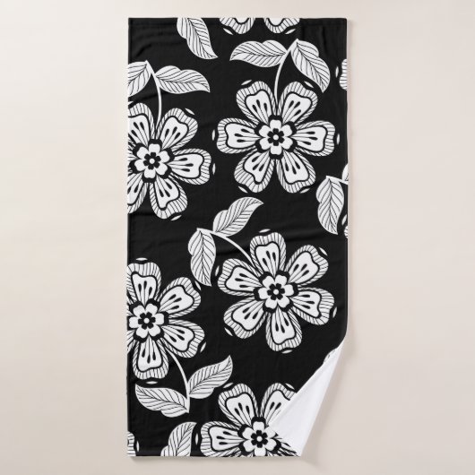 Black and white doodle flower patternblack,abstrac badehandtuch (Badehandtuch)
