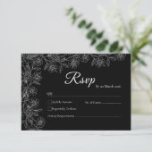 Black and White Floral Line Art Wedding RSVP Card (Stehend Vorderseite)