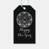 Black and white floral mandala happy new year geschenkanhänger (Vorderseite)
