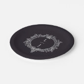 black and white foliage Crest wedding Pappteller (Schrägansicht)