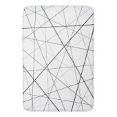 Black and white geometric pattern badematte (Vorderseite Vertikal)