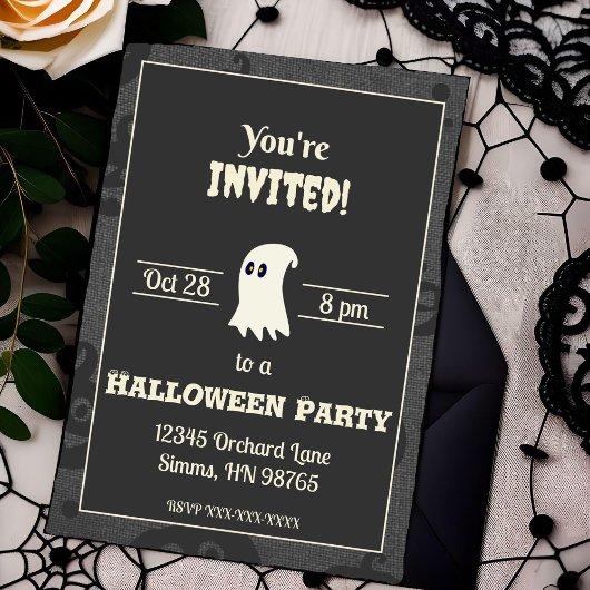 Black and White Ghost Halloween Party Invitation Einladung